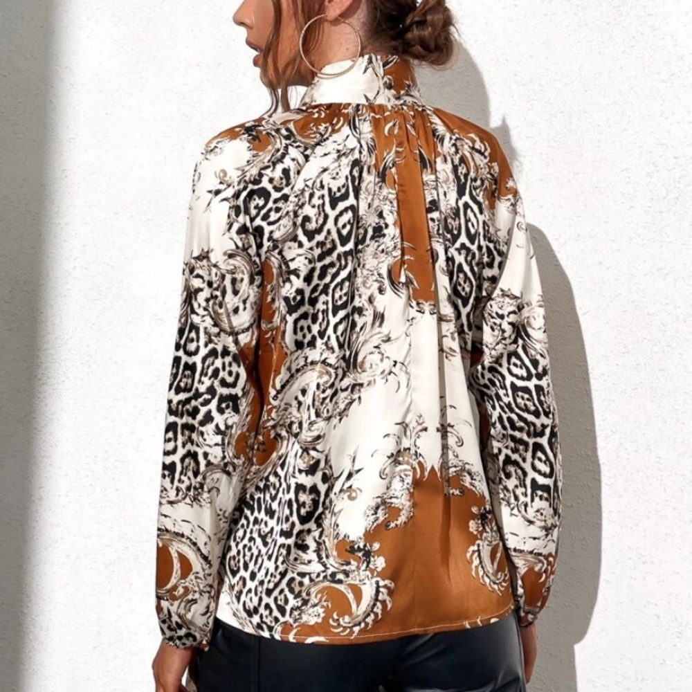 NEW INVENTORY 🔥Leopard & Graphic Print Tie Neck Blouse🔥 - Picture 6 of 9